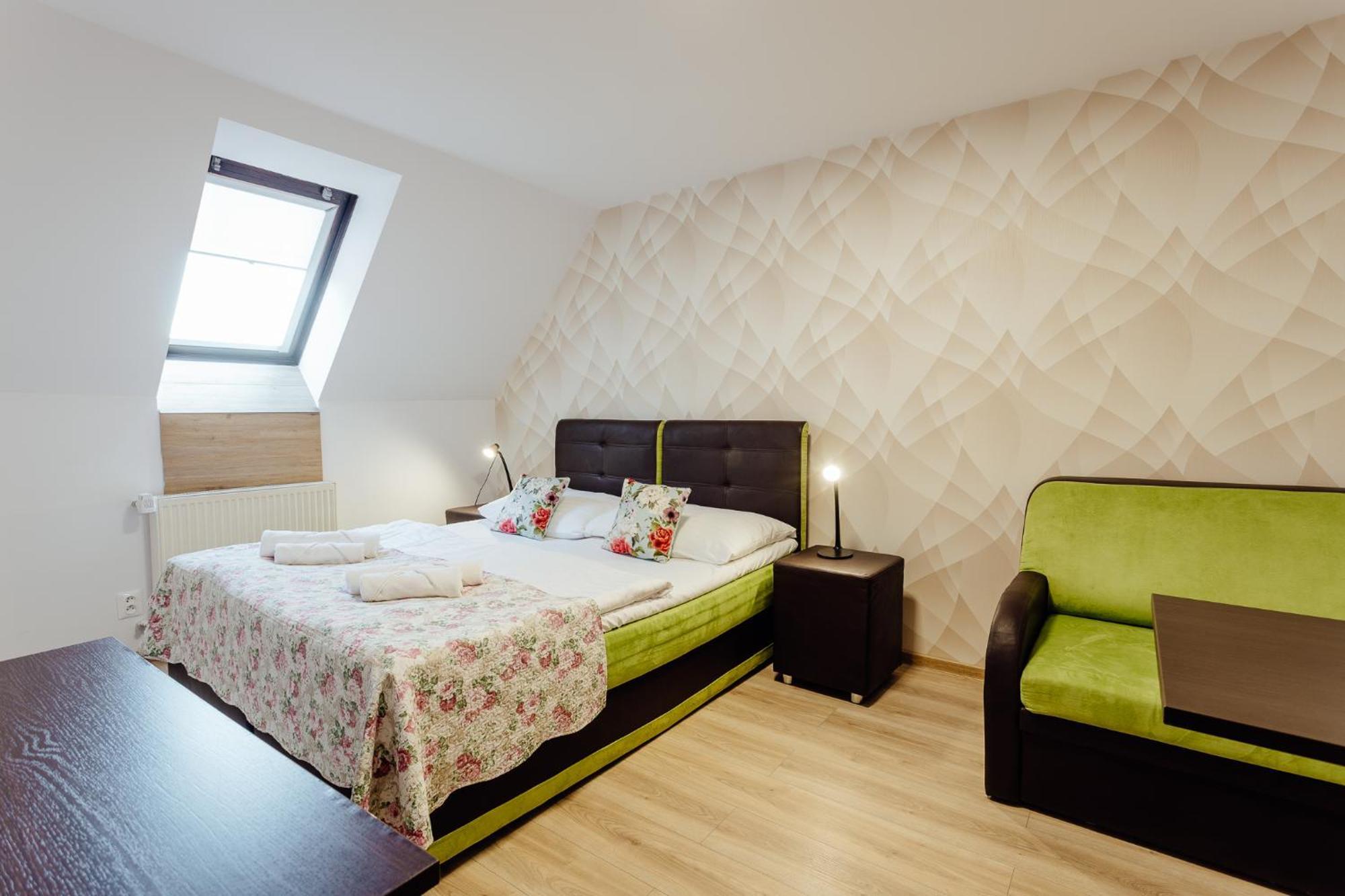 Penzion Panda 2 Turčianske Teplice Exterior foto